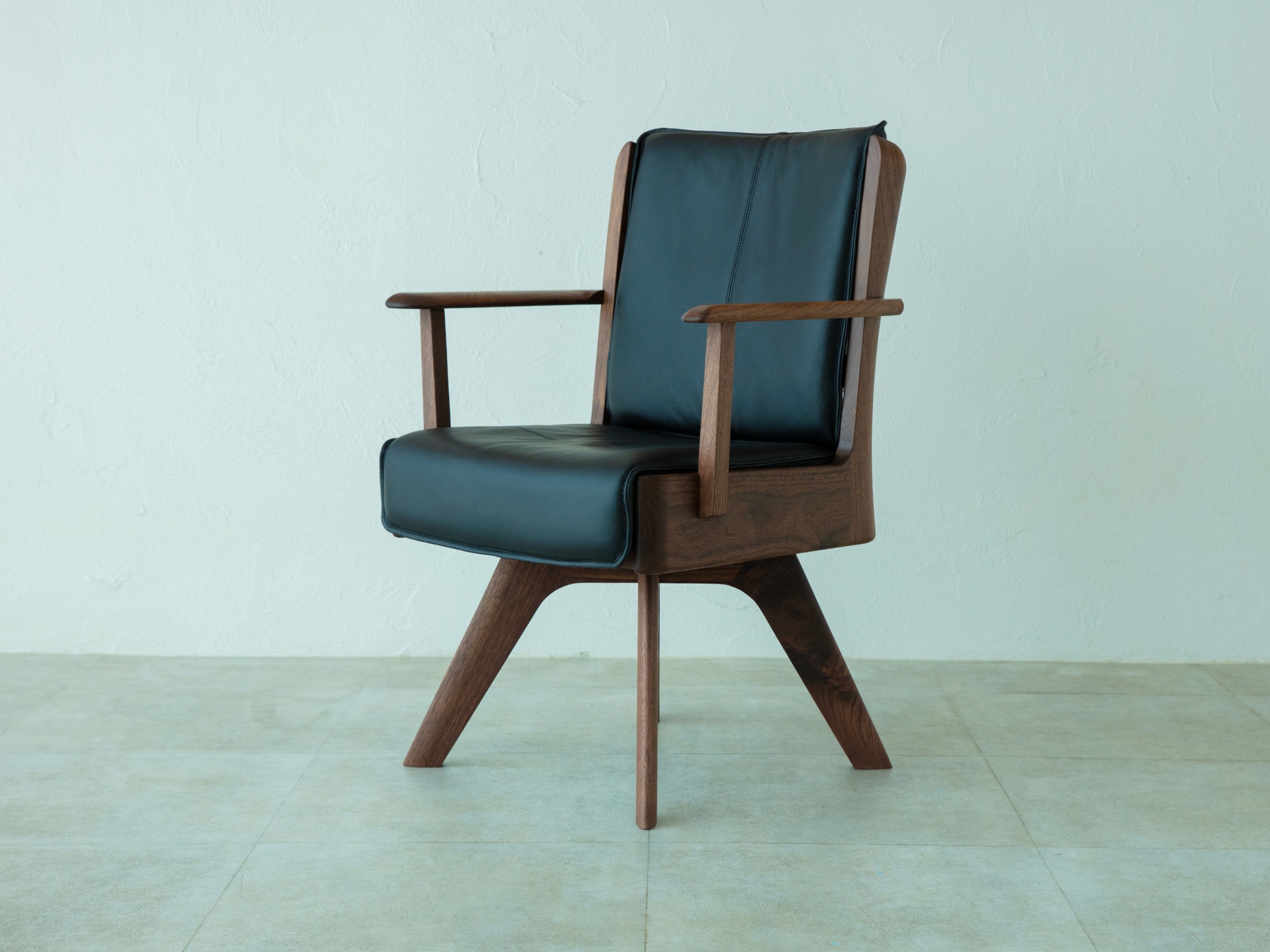 ラウンドアームチェアの写真9